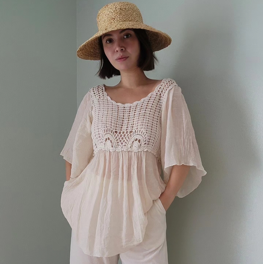 Gauzy cotton top